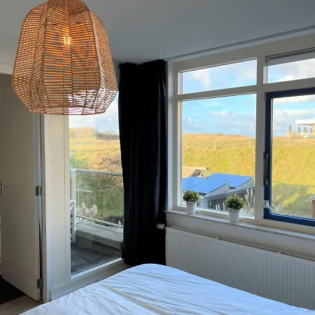 Moana Apartment *